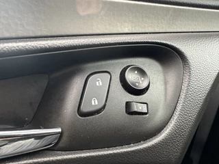 Opel Insignia navi airco/ecc keurige auto - afbeelding nr 10
