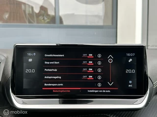 Peugeot 2008 Peugeot 2008 1.2 GT Pack Panodak Focal Audio Navi Carplay Virtual Radar Cruise control - afbeelding nr 21