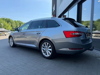 Škoda Superb - afbeelding nr 5