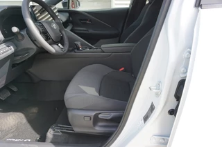 Toyota C-HR |Navi|Carplay|Stoel en stuurverwarming|Camera|PDC V+A|Elektrische a.klep| - afbeelding nr 18