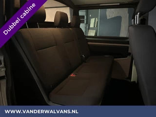 Volkswagen Transporter Volkswagen Transporter 2.0 TDI 150pk Automaat L2H1 Dubbele Cabine Euro6 Airco | 5-Zits | Navigatie | 2x Zijdeur | Cruisecontrol, LM velgen, Parkeersensoren, 2500kg Trekhaak - afbeelding nr 7