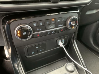 Ford EcoSport Ford EcoSport 1.0 EcoBoost ST-LINE 140 PK LED CARPLAY CAMERA VOL OPTIES EERSTE EIGENAAR CRUISE TREKHAAK NAVI PDC - afbeelding nr 24