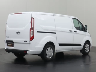 Ford Transit Custom Ford Transit Custom 2.0TDCi 170PK Automaat Business | Multimedia Touchscreen | Camera | Airco | Cruise | 3-Persoons - afbeelding nr 2