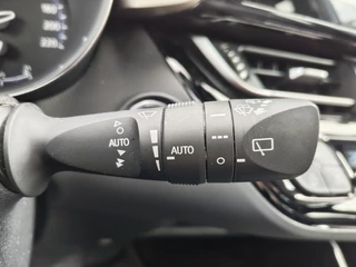 Toyota C-HR Toyota C-HR 1.8 Hybrid Executive | Navi | JBL | Sensoren v/a | Android Auto - afbeelding nr 12