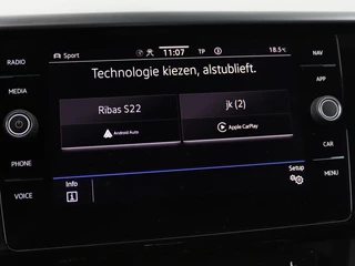 Volkswagen Arteon Volkswagen Arteon Shooting Brake 1.4 TSI eHybrid R-Line | Trekhaak | Stoelverwarming | Carplay | Leder/Alcantara | Adaptive cruise | Achterbankverwarming | Camera | Navigatie | Half leder - afbeelding nr 20