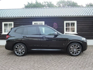 BMW X3 BMW X3 XDRIVE30E HIGH EX. M - afbeelding nr 3