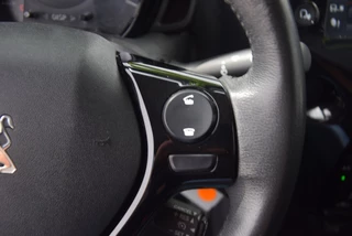 Peugeot 108 Peugeot 108 1.0e-VTi Allure Carplay/LM Velgen/Airco/Mistlampen - afbeelding nr 14