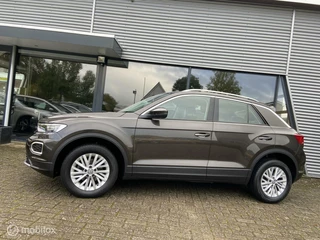 Volkswagen T-Roc Volkswagen T-Roc Style led xenon adap cruise carplay 1.0 TSI Style Business - afbeelding nr 3