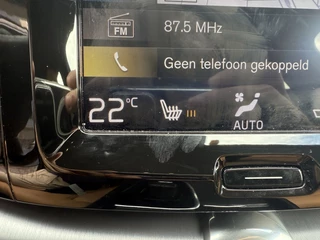 Volvo XC60 Volvo XC60 B5 AWD Mom. Pro | Lederen bekleding | Stoelverwarming - afbeelding nr 17