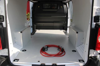 Peugeot e-Expert Peugeot e-Expert LONG (L3) 136PK 75 kWh 3-FASE | SCHUIFDEUREN LINKS EN RECHTS | NAVIGATIE 10
