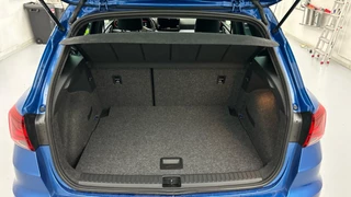 SEAT Arona SEAT Arona 1.0 EcoTSI 116pk FR DSG | Full LED | Keyless | ParkAssist + Camera | App-Connect | Armsteun vóór | Black Pack | Wireless Charge - afbeelding nr 9