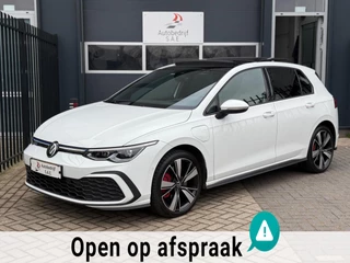 Volkswagen Golf Volkswagen Golf 1.4 eHybrid GTE 245 pk PANO HEAD UP SFEER CARPLAY - afbeelding nr 1