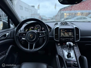 Porsche Cayenne Porsche Cayenne 3.0 S E-Hybrid GTS pakket - afbeelding nr 21