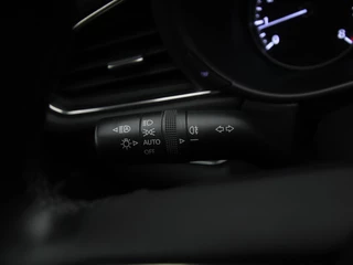 Mazda CX-30 Mazda CX-30 2.0 SkyActiv-G Comfort met leer : dealer onderhouden - afbeelding nr 27