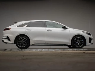 Kia ProCeed Kia ProCeed 1.5 T-GDi MHEV GT-Line Edition Sport (PANORAMADAK,APPLECAR PLAY,NAVI,CAMERA,LED,XENON,SPORTSTOELEN,CRUISE,CLIMATE,PDC) - afbeelding nr 6