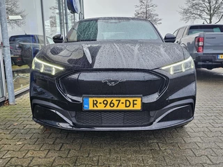 Ford Mustang Mach-E Ford Mustang Mach-E Extended AWD 98 kWh | GT velgen | Dodehoekdetectie | Adaptive cruise | Lane assist | Full led | Lederen bekleding | Camera | BTW verrekenbaar etc. - afbeelding nr 7