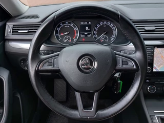 Škoda Superb 1.4 TSI 126pk Active Business | Origineel NL | Navi + Apple Carplay + Android Auto | Clima | Cruise | Pdc | Bluetooth Carkit+Streaming | Licht+Regensensor | Mistlampen | 16''lm | Trekhaak - afbeelding nr 11
