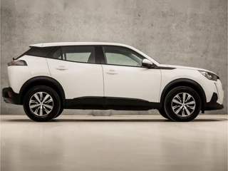Peugeot 2008 (APPLE CARPLAY, LANE ASSIST, SPORTSTOELEN, PARKEERSENSOREN, CRUISE, DAB+, NIEUWE APK, NIEUWSTAAT) - afbeelding nr 4