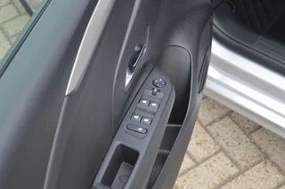 Opel Corsa Opel Corsa 1.2 T 100pk Edition Carplay Led Camera PDC v/a - afbeelding nr 11