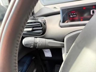 Citroën C4 Cactus Citroën C4 Cactus 110PK Shine | DAB | Camera | Trekhaak | Cruise - afbeelding nr 19