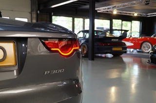 Jaguar F-Type Jaguar F-Type P300, 2.0T R-Dynamic like new (2019) - afbeelding nr 41