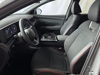 Hyundai Tucson Hyundai Tucson NIEUWE AUTO 1.6 T-GDI PHEV 252PK 4WD N-LINE SKY PANO. 360.CAMERA ELEK.KLEP ELEK.STOEL/GEHEUG.VERWARMD SUBWFR 19''LMV ZWARTE HEMEL HEADUP STOELKOELING STUURVERW. PLUG IN HYBRIDE - 5 JAAR GARANTIE 4X4 - afbeelding nr 22