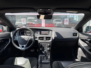 Volvo V40 Volvo V40 T3 153PK AUT6 Polar+ Sport| Panodak| Camera| H&K sound| Trekhaak - afbeelding nr 11