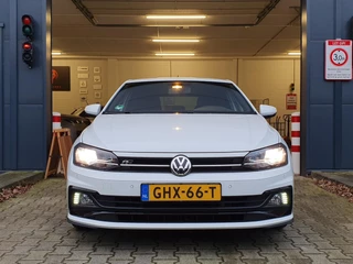 Volkswagen Polo Volkswagen POLO 1.0 TSI R-LINE 2X / CARPLAY / ''18 R-VELGEN / STOELVERW. / P.SENSOREN V+A / PRIVACY GLASS / RECENT GROTE BEURT ! - afbeelding nr 2