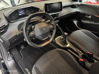 Peugeot 208 Peugeot 208 1.2 100PK Carplay, Navi, Airco, NW Distributieri - afbeelding nr 9