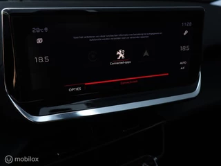 Peugeot 2008 Peugeot 2008 1.2PT 101 PK H6 Allure Navi 1/2Leer DonkerGlas 17