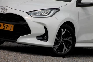 Toyota Yaris Toyota Yaris 1.5 Hybrid 115 Team Player - 93 pk **Camera / Carplay - afbeelding nr 5