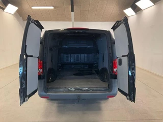 Mercedes-Benz Vito Mercedes-Benz Vito 114 CDI 140pk Automaat L2 Lang Navigatie Cruise control Camera Trekhaak Airco Euro6 - afbeelding nr 7