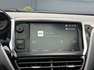 Peugeot 208 Peugeot 208 1.2 PureTech Allure Navi,Pano,Camera,Clima,Cruise,Apple Carplay,N.A.P,110pk,APK tot 09-2026 - afbeelding nr 12