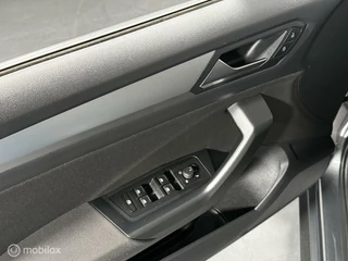 Volkswagen T-Roc Volkswagen T-Roc 1.5 TSI Style | CARPLAY | CRUISE | PDC - afbeelding nr 38