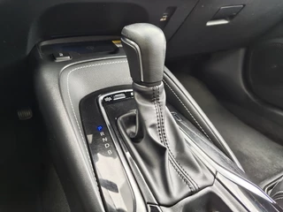 Toyota Corolla Touring Sports Toyota Corolla Touring Sports 1.8 Hybrid Business Plus | Navi | Keyless Entry | Stoelverwarmin - afbeelding nr 20