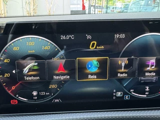 Mercedes-Benz A-Klasse Mercedes A-klasse 180 Business Solution AMG 2021 org 26476km - afbeelding nr 43
