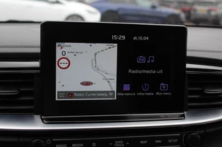 Kia ProCeed Kia ProCeed 1.6 T-GDI GT / Panoramadak / Camera / Leder&Alcantara / 18'' / Keyless / JBL / DAB / Sideskirts / Stuurverwarming / Stoelverwarming / DAB / Dodehoek / ACC - afbeelding nr 18