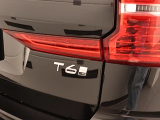 Volvo XC60 Volvo XC60 T6 PLUG-IN HYBRID LONG RANGE ULTRA DARK 22INCH SCHUIFDAK TREKHAA - afbeelding nr 31