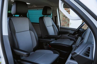 Volkswagen Transporter Volkswagen Transporter T6.1 2.0 TDI 204 PK DSG CARAVELLE L2H1 A-KLEP ACC | LED | Leder | Virtual Cockpit | Privacy glass | - afbeelding nr 7