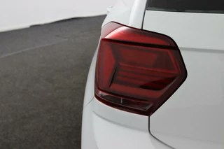 Volkswagen Polo Volkswagen Polo 1.0 | Stoelverwarming | Privacy glas | Lichtmetalen velgen | - afbeelding nr 32