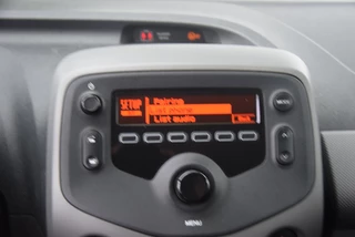 Peugeot 108 Peugeot 108 1.0e-VTi Active Premium Airco/Mistlampen/Bluetooth - afbeelding nr 17