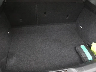 Volvo V40 Volvo V40 2.0 T2 Nordic+ | Stoelverwarming | Trekhaak |  Standkachel | Navigatie | Full LED | Verwarmde voorruit | Bluetooth | Climate control - afbeelding nr 11