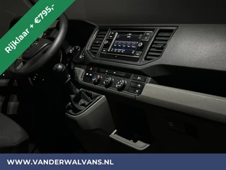 Volkswagen Crafter Volkswagen Crafter 2.0 TDI 141pk L3H2 L2H1 inrichting Euro6 *Rijklaar Direct Rijden* Airco | Camera | Apple Carplay | Android Auto Parkeersensoren, Bijrijdersbank, 3000kg trekvermogen - afbeelding nr 16