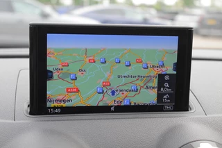 Audi A3 Audi A3 Sportback 1.4 e-tron PHEV Ambition Pro Line plus / Panoramadak / Half leder / 18'' / Keyless / Navigatie / Hill Hold / Sportstuur / Stoelverwarming / Cruise Control - afbeelding nr 18