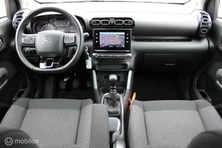 Citroën C3 Aircross Citroen C3 Aircross 1.2 PureTech S&S C-Series 110 PK, Pdc, Cruise, App connect, Donkerglas, Navi, Clima. - afbeelding nr 2