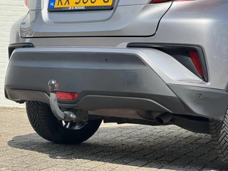 Toyota C-HR Toyota C-HR 1.8 Hybrid First Edition Camera Navigatie Cruise Clima Stoelverwarming Keyless Trekhaak - afbeelding nr 18