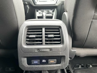 Volkswagen Touran Volkswagen Touran 1.4 TSI AUT. R-Line PANORAMADAK|ADAPTIEF CRUISE CONTROL|SFEERVERLICHTING|STOELVERWARMING|ELEKTRISCHE KOFFERKLEP|SFEERVERLICHTING|1E EIGENAAR - afbeelding nr 27
