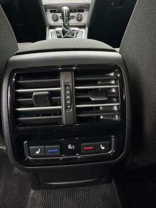 Volkswagen Passat Volkswagen Passat Variant 1.4 TSI ACT  automaat stoel stuur verwarming - afbeelding nr 23