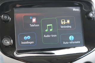 Toyota Aygo Toyota Aygo 1.0 VVT-i x-Joy Handgeschakeld | Automatische airconditioning | - afbeelding nr 26