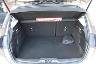 Ford Focus Ford Focus 1.0 EcoBoost Titanium Business | Winter Pack | Full LED | 10-weg verstelbare stoel | 17 inch | Camera | Head up Display | Bang&Olufsen - afbeelding nr 33